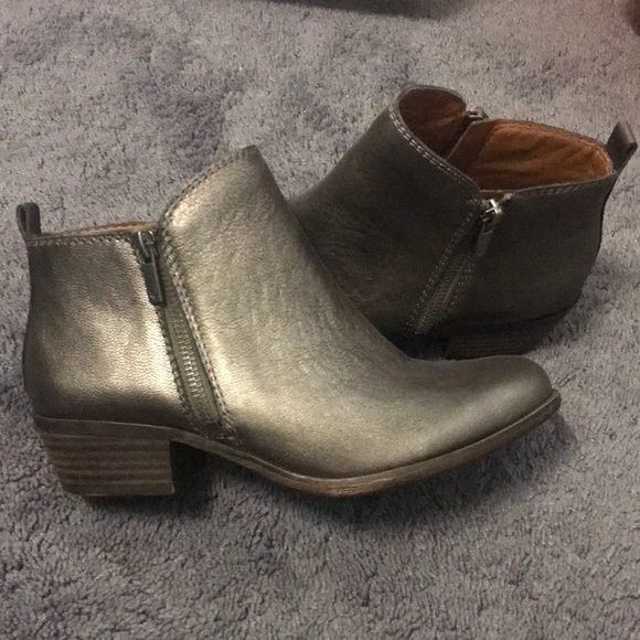 tall wedge rain boots